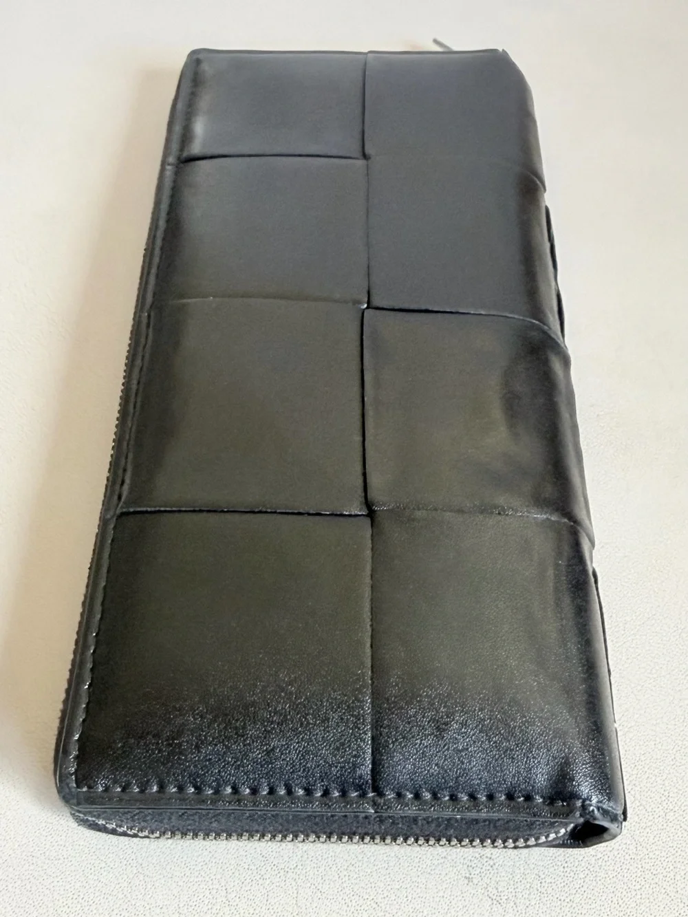 BOTTEGA VENETA Maxi Intrecciato Black Lambskin Continental Wallet. Rare! RT$1100